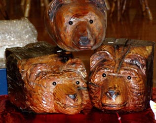 Mantle Piece Bear Heads